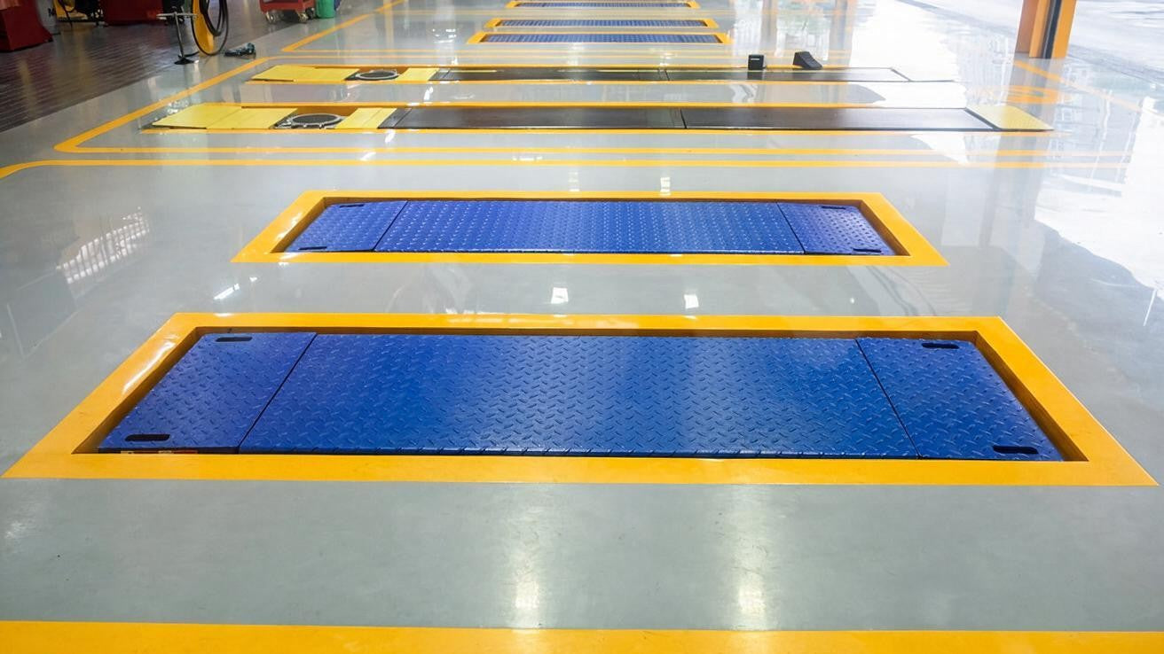 Industrial Floor Scale Guide: How Wireless and Wired Configurations Compare for Modern Operations