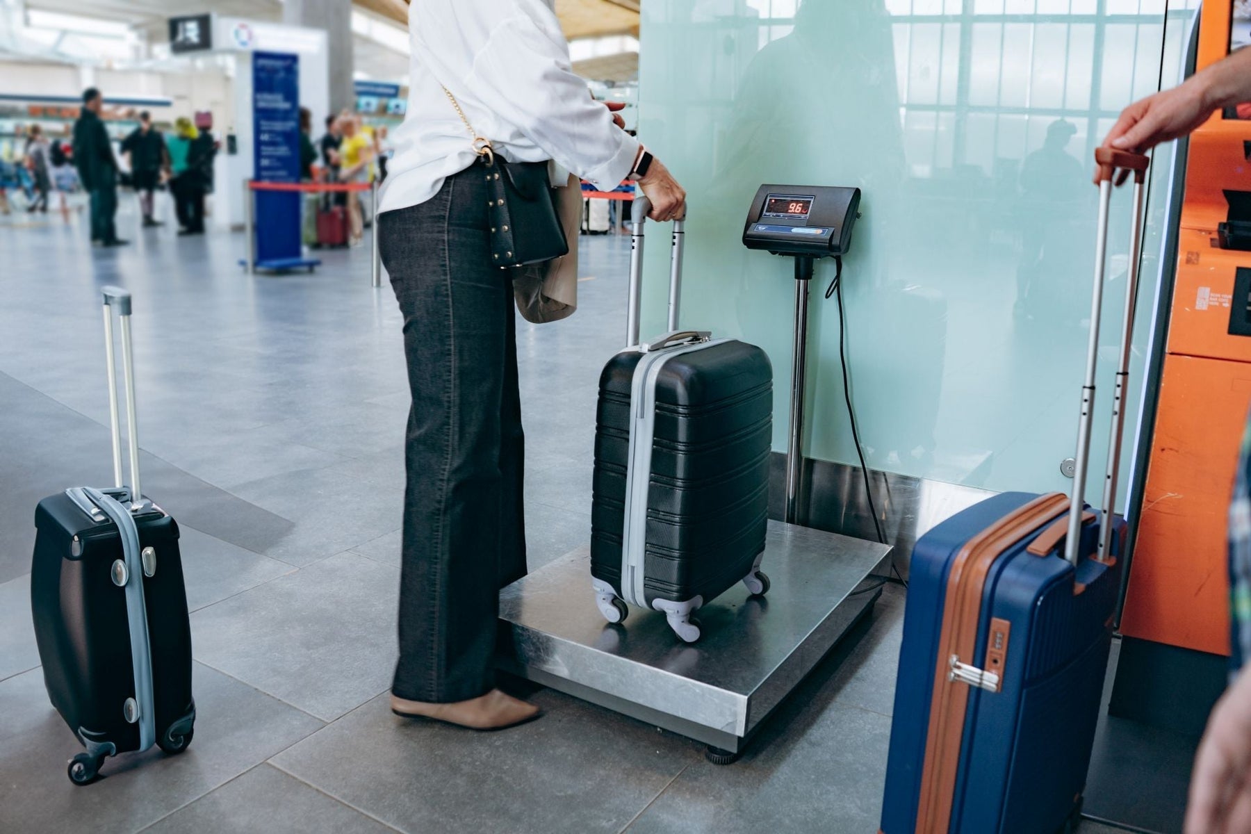 Portable Scales: Compact Weighing Solutions for Travel, Field Work, and Everyday Use
