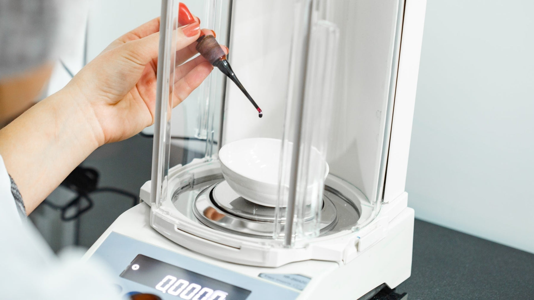 dust proof scale