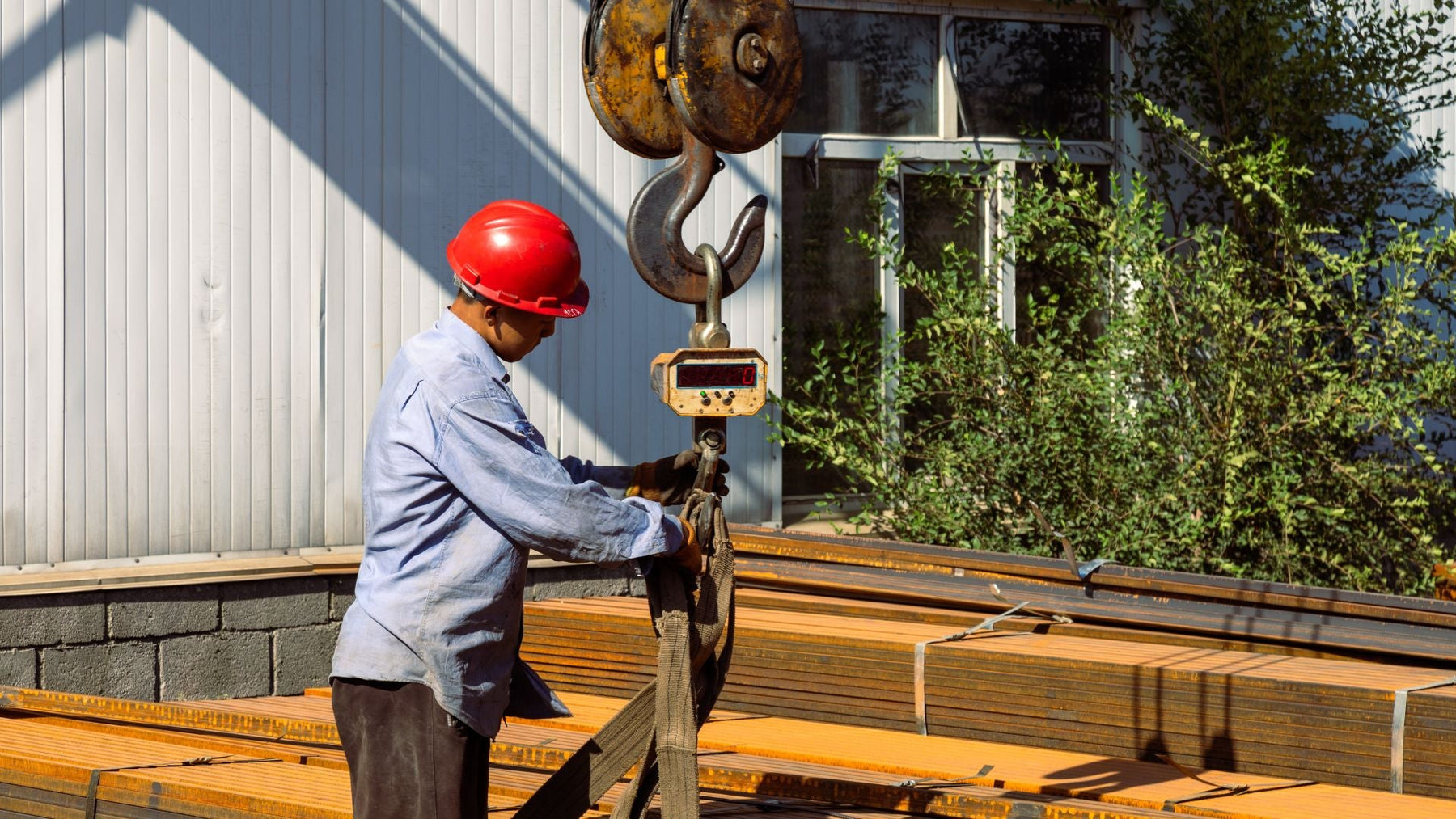 Crane Scales: How Industrial Operations Weigh Suspended Loads Safely and Accurately