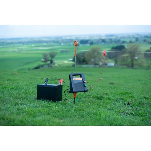 B60 Battery Fence Energizer