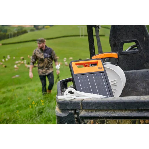 S80 Lithium Solar Fence Energizer