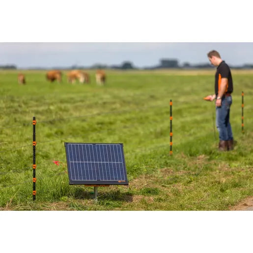 S400 Solar Fence Energizer