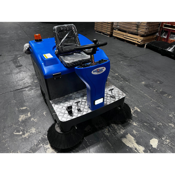 SellEton SL-WS1400 Warehouse Floor Sweeper & Vacuum Machine